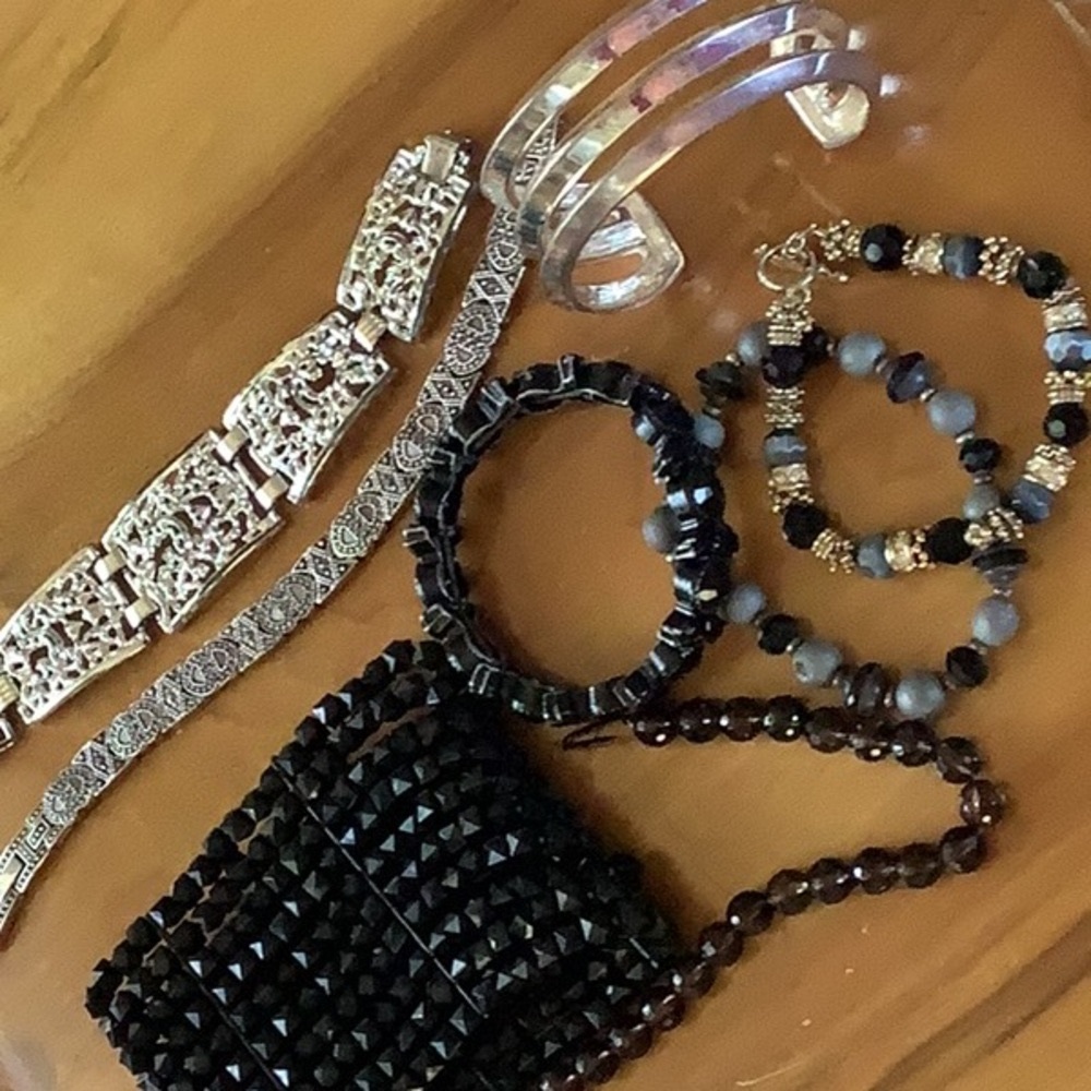 BLACK & SILVER Vintage & Modern BRACELET Lot II 8. bracelets!